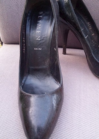 Beymen Siyah Parlak Stiletto Topuklu Kadın Ayakkabı