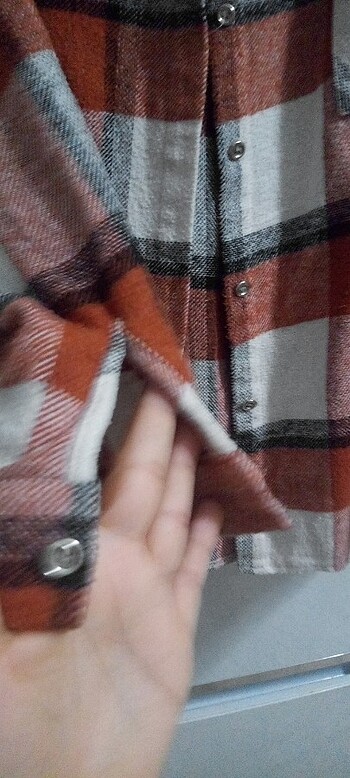 Bayan oduncu gömlek  - Görsel 3