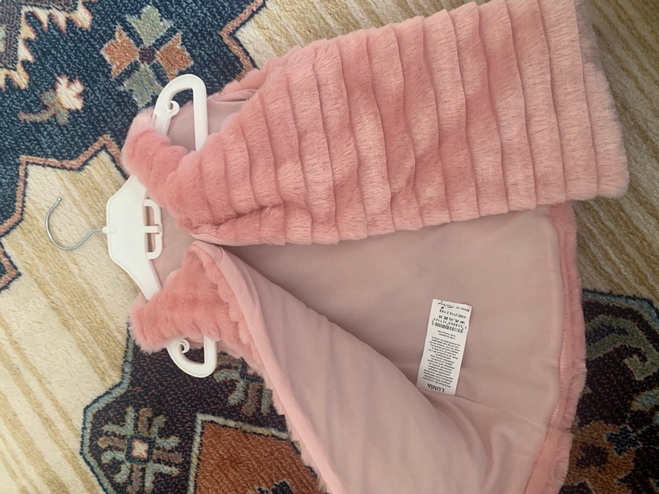 Kız Çocuk Pembe Kürklü Yelek - Görsel 2