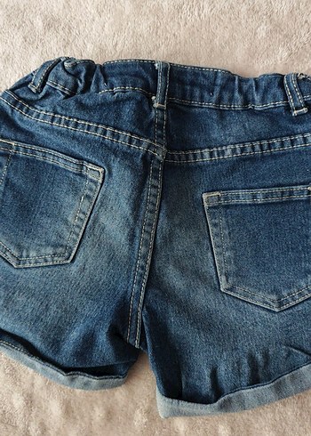 Nakışlı Düğmeli Mavi Kız Kot Şort - Görsel 4