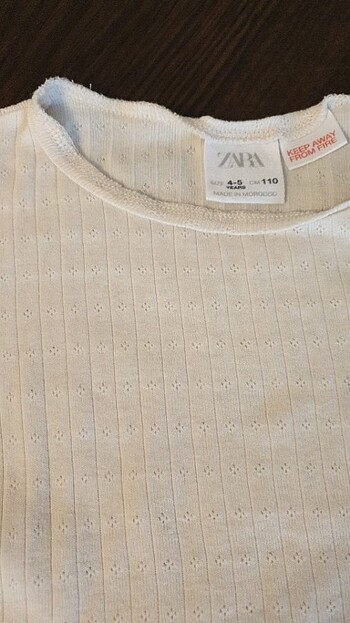 Zara Bluzz