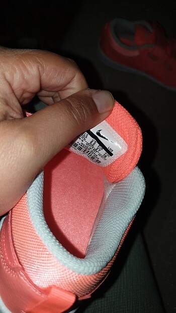 27 Beden pembe Renk Nike ayakkabi