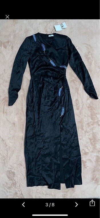 xs Beden Zara parlak taşlı yırtmaçlı saten elbise
