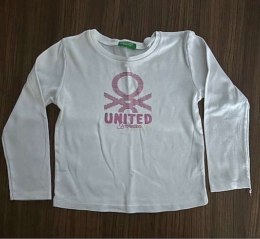 Benetton tshirt