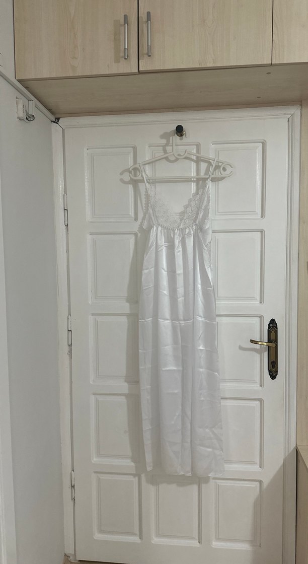 Nakışlı Uzun Beyaz Vintage Kadın Sabahlık ve Gecelik - Görsel 5