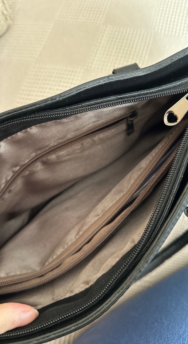 Siyah Deri Tokalı Kadın Çanta - Görsel 3