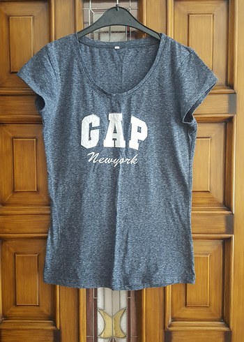 GAP MARKA KADIN TSHİRT