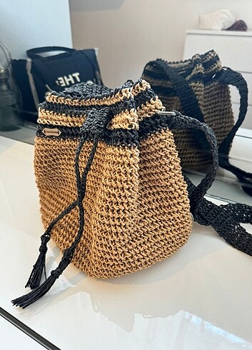 Bershka Hasır model torba çanta 