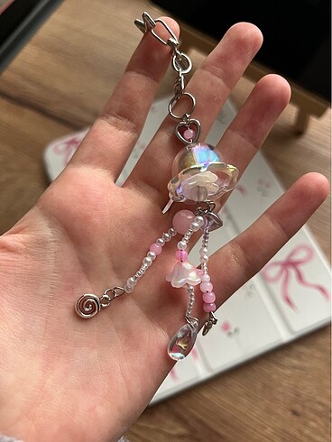 diğer Beden Pembe jellyfish anahtarlık.