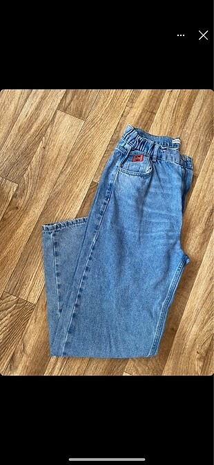 Mickey jean