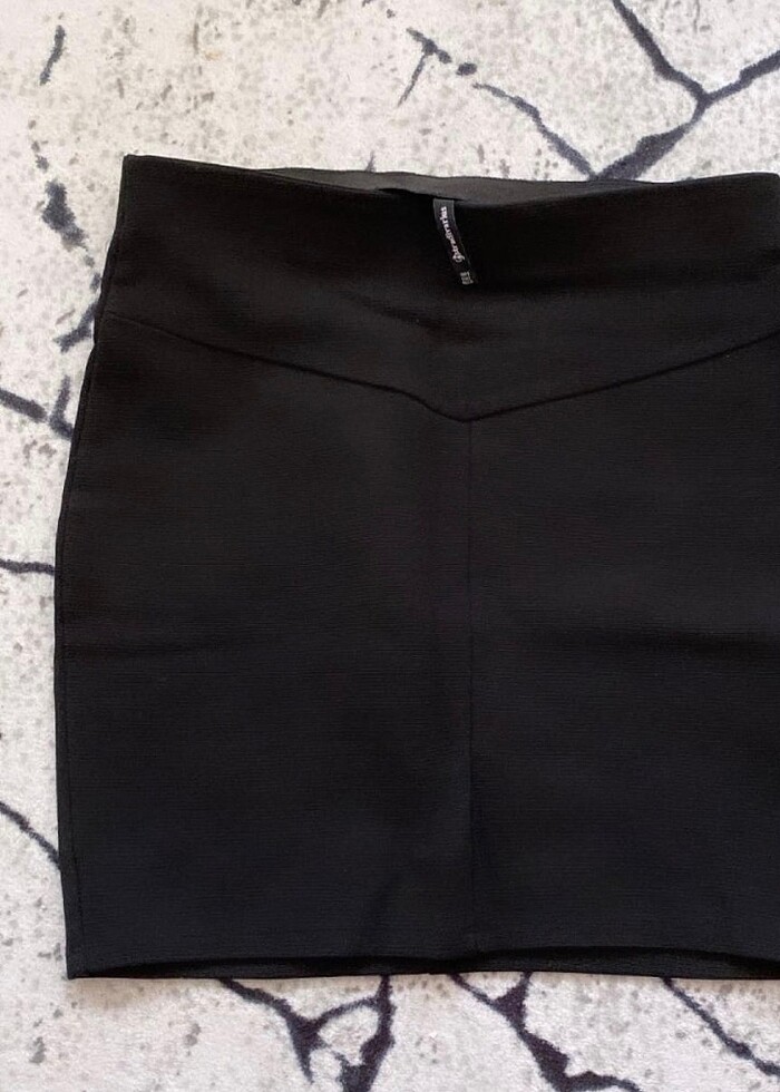 STRADİVARİUS MİNİ ETEK - Görsel 3