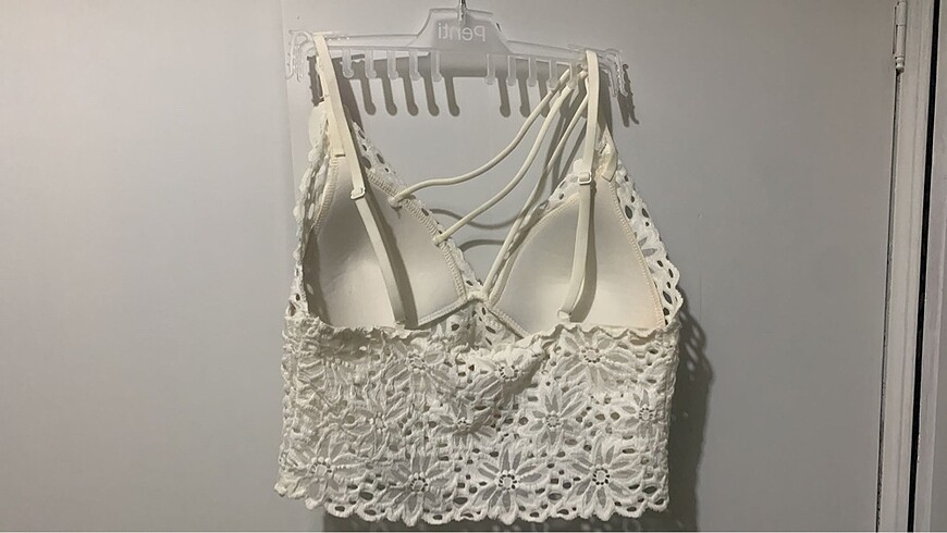 Penti Penti Bralet