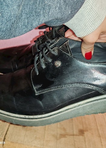 Parlak Siyah Erkek Klasik Ayakkabı - Görsel 3