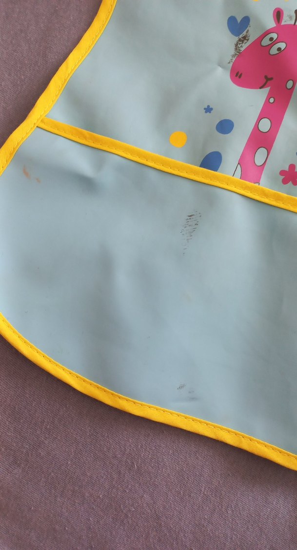 Mavi Baskılı Bebek Önlüğü - Görsel 3