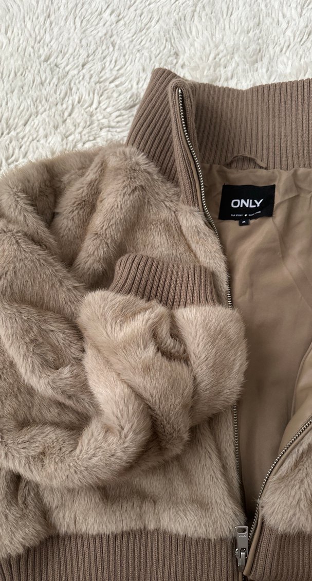 Kahverengi Peluş Detaylı Kadın Ceket - Görsel 4