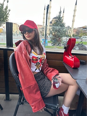 m Beden Zara deri ceket