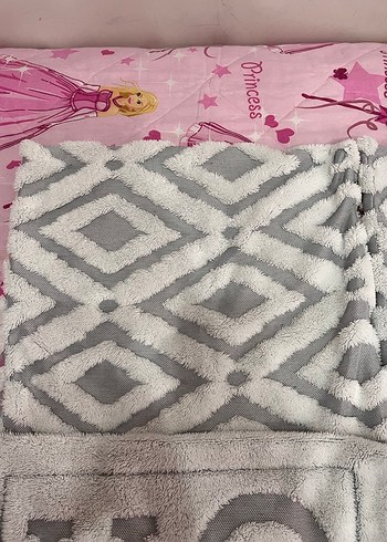 Bohem Tarzı Gri Desenli Yastık Kılıfı - Görsel 5