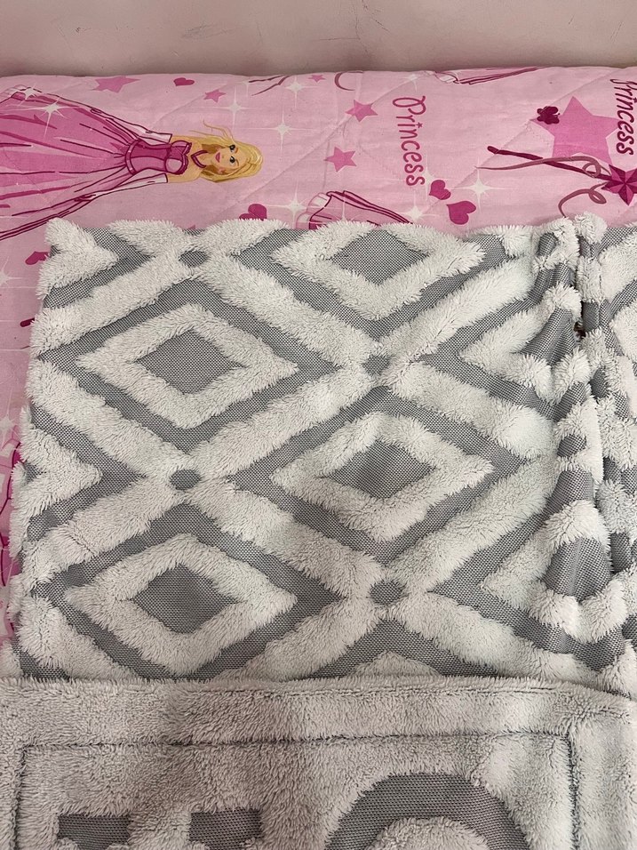 Bohem Tarzı Gri Desenli Yastık Kılıfı - Görsel 5