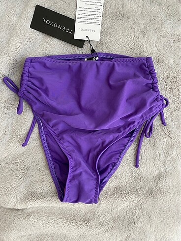 Trendyolmilla bikini altı