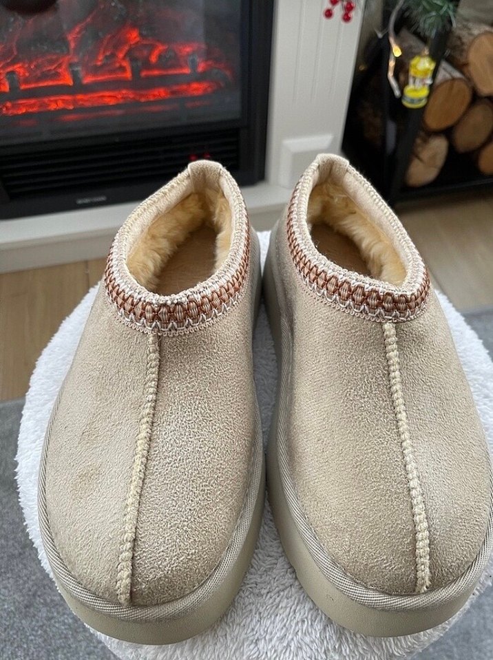 Ugg Bej Süet Tüylü - Görsel 4
