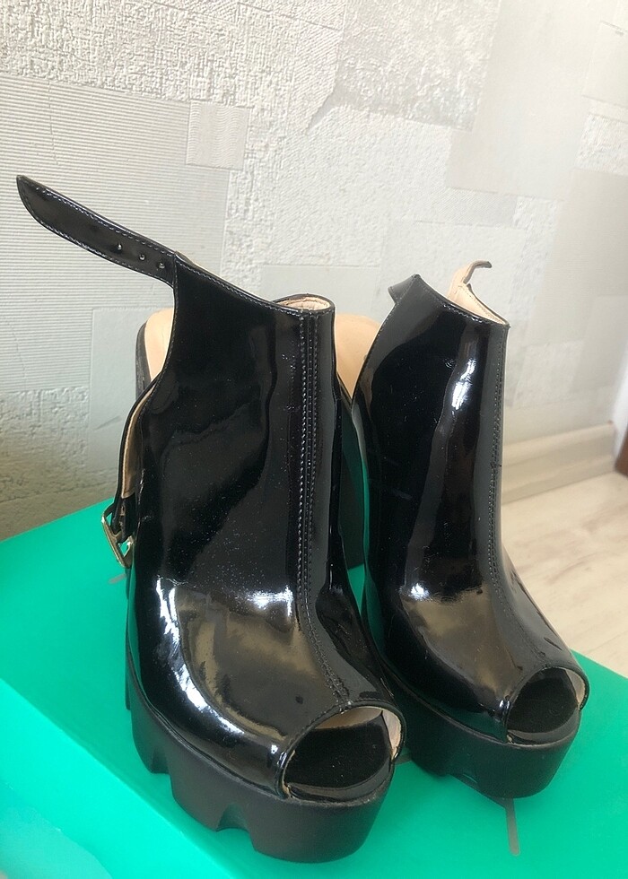 Kadın ayakkabı - Görsel 3