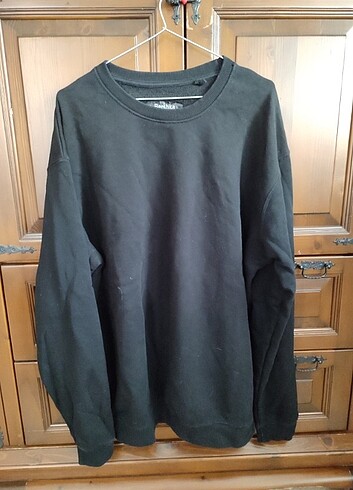 Bershka Sweatshirt 
