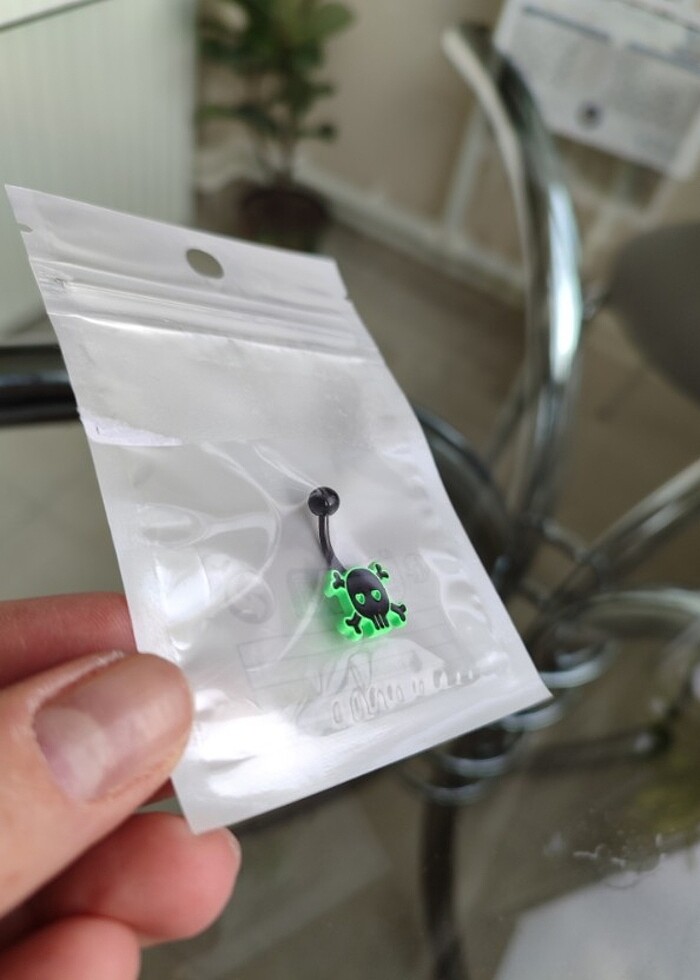 Göbek Piercing - Görsel 2