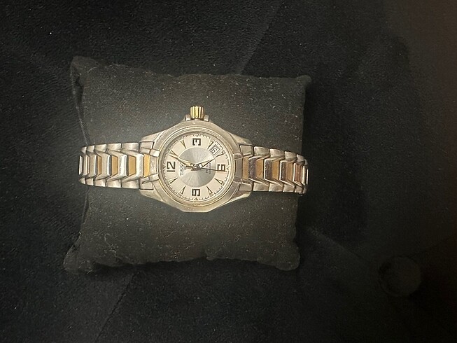 Tissot saat