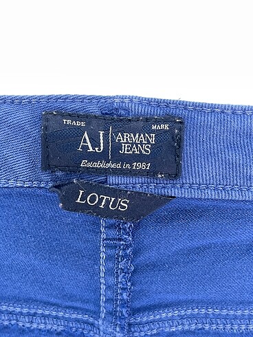 27 Beden mavi Renk Armani Jean / Kot %70 İndirimli.