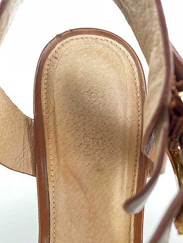 38,5 Beden kahverengi Renk Michael Kors Dolgu Topuk %70 İndirimli.
