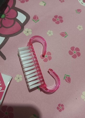 Takma kirpik, kaş tarama maskaraları, 2 ad kalemtraş ve tırnak f - Görsel 5