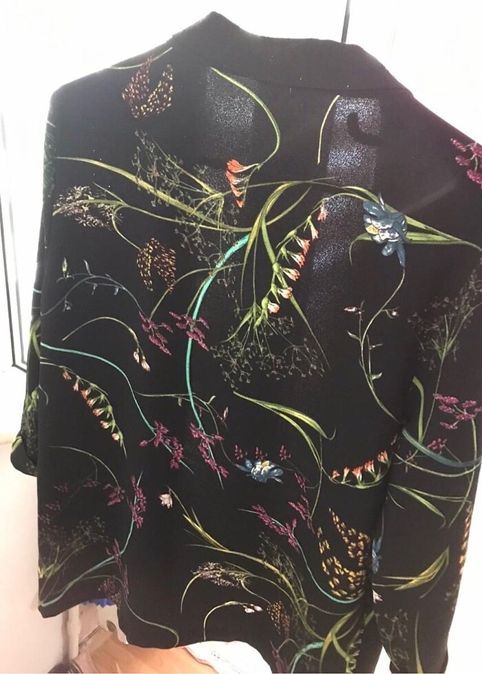 Bluz üstüne, ince ceket - Görsel 3