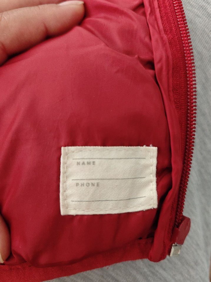 Kırmızı  Kapüşonlu mango marka Kız çocukŞişme Yelek 3yaş içindir - Görsel 5