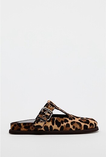 Zara ZARA LEOPAR DESENLİ TERLİK