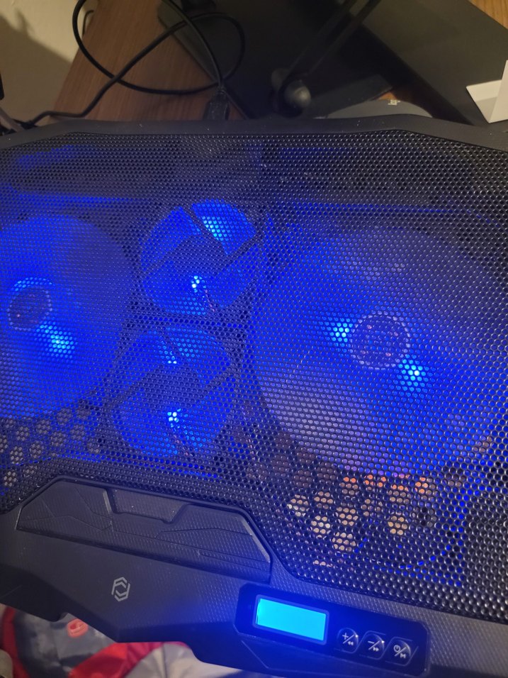 Frisby 4 Fanlı Laptop Soğutucu USB 10-17 inç - Görsel 5