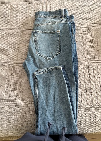 38 Beden MNG Gri Düğmeli Geniş Kesim Midi Kadın Kot Pantolon