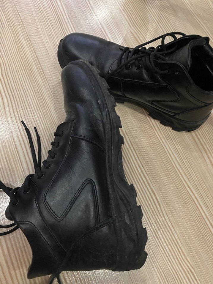 Siyah Bağcıklı Erkek Deri Bot - Görsel 4