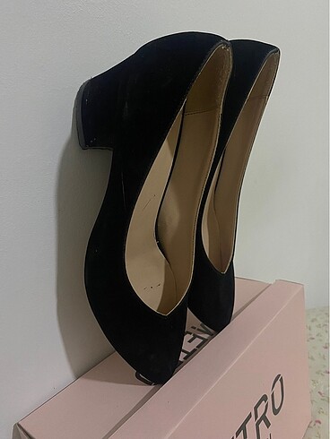 Diğer Siyah kadife stiletto