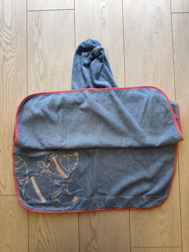 Kapüşonlu Erkek Çocuk Havlu Panço - Görsel 3