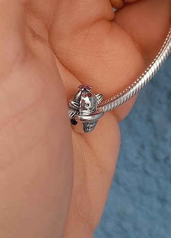  Beden Pandora Charm 