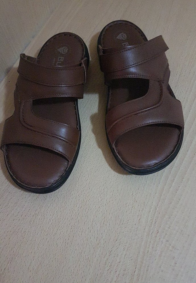 Kahverengi Deri Tokalı Erkek Terlik - Görsel 3