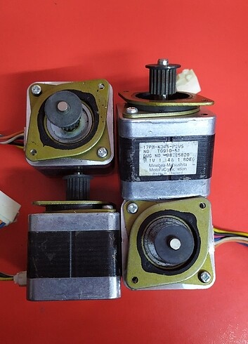 Beden 10 adet nema 17 step motor