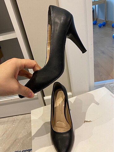 Diğer Stiletto