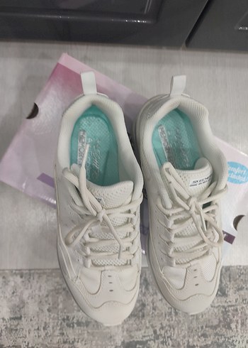 Skechers Beyaz Spor Kadın Sneakers