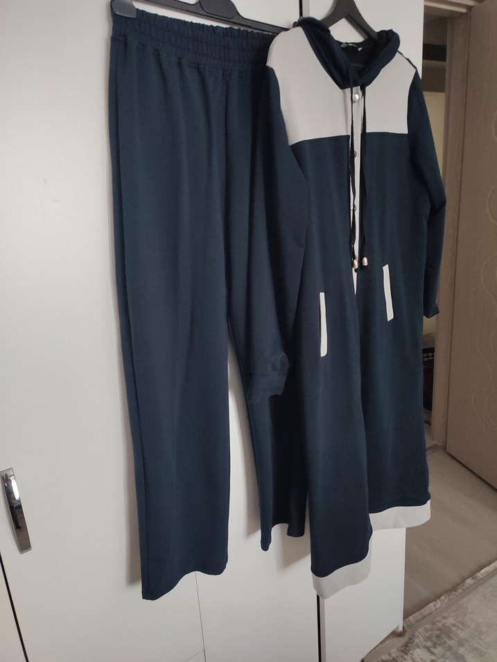 Kapşonlu ikili takım - Görsel 4