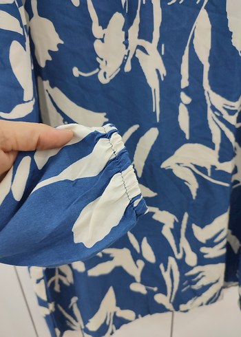 40 Beden Mavi Batik Desenli V Yaka Mini Tunik