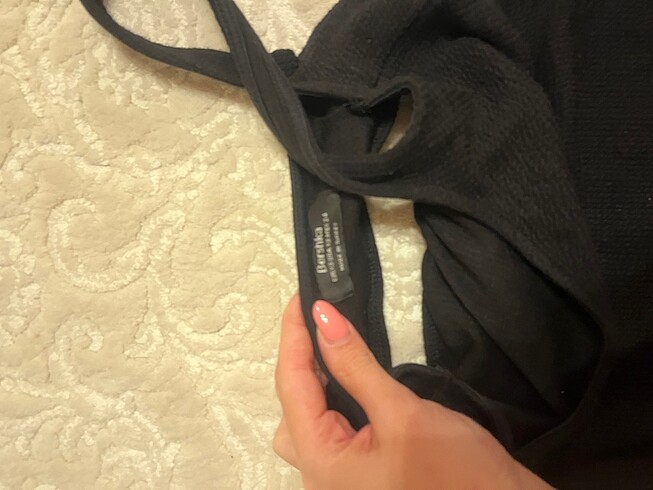 xs Beden Bershka Yan Detaylı Elbise