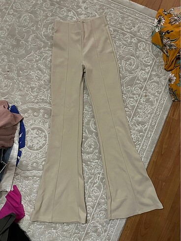 Bershka İspanyol Paça