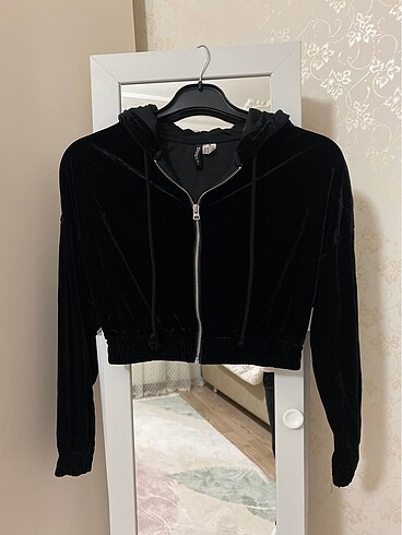 H&M kadife crop hırka