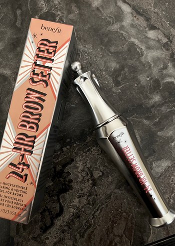 Benefit 24HR Brown Setter Kaş Maskarası
